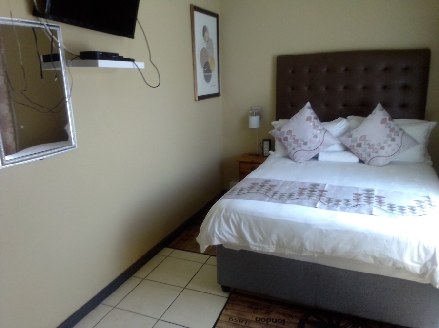 10 Bedroom Property for Sale in Belgravia Eastern Cape